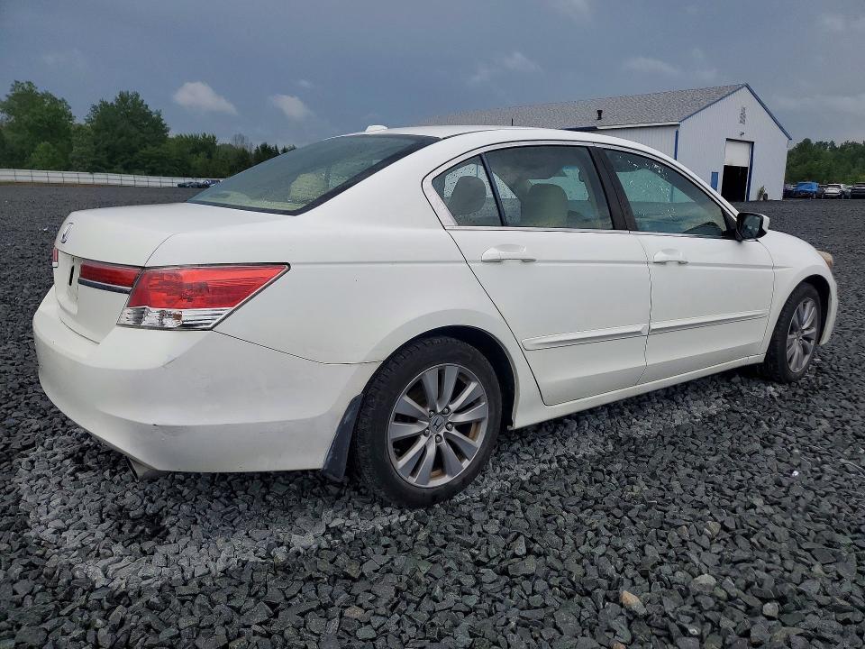 2012 Honda Accord VIN 1HGCP2F80CA077341 COPART salvage auction — SIDE, Oh - Cert Of Title-Salvage, sold $950 on 2026-08-03 (photo 3)