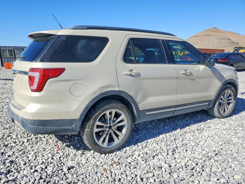 2018 Ford Explorer VIN 1FM5K7D84JGB09350 COPART salvage auction — FRONT END, Salvage Title, sold $3,150 on 2026-07-29 (photo 3)