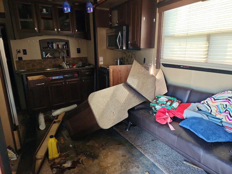2014 Keystone Voltage VIN 4YDF39738EZ990000 COPART salvage auction — ALL OVER, LA - CERT OF TITLE-SALVAGE FLOOD, sold $3,650 on 2026-10-01 (photo 6)