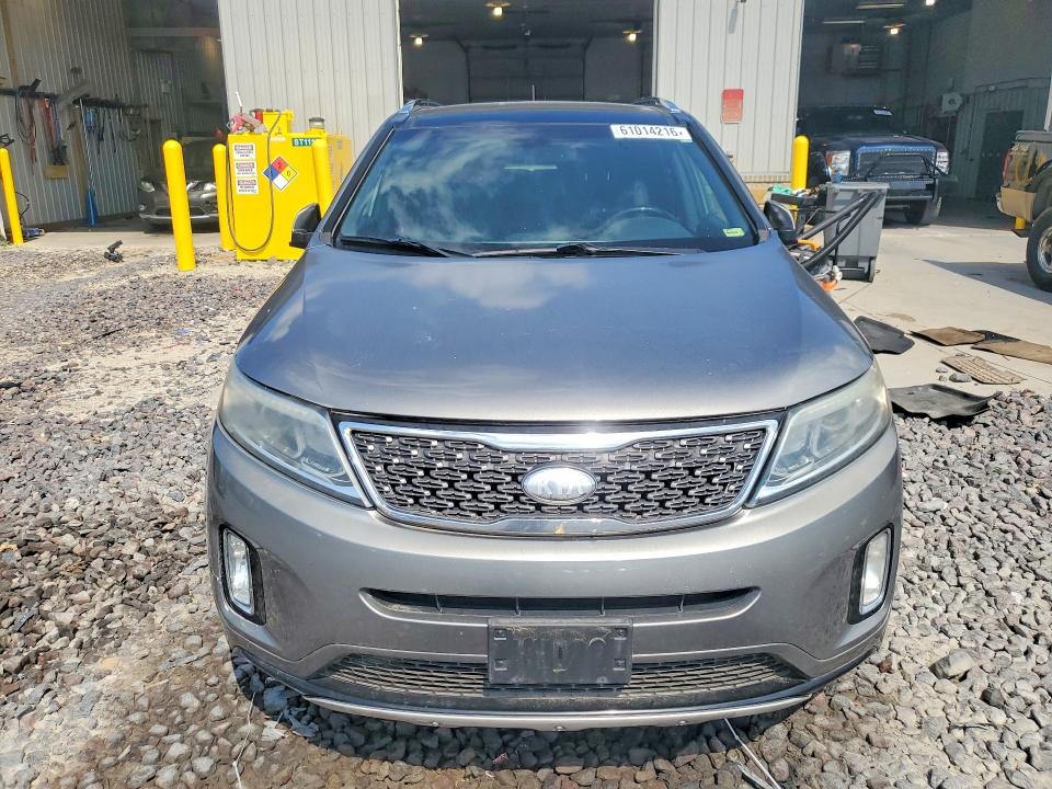 2014 Kia Sorento VIN 5XYKWDA74EG499946 COPART salvage auction — NORMAL WEAR, Mo - Certificate Of Title, sold $70 on 2026-07-21 (photo 5)