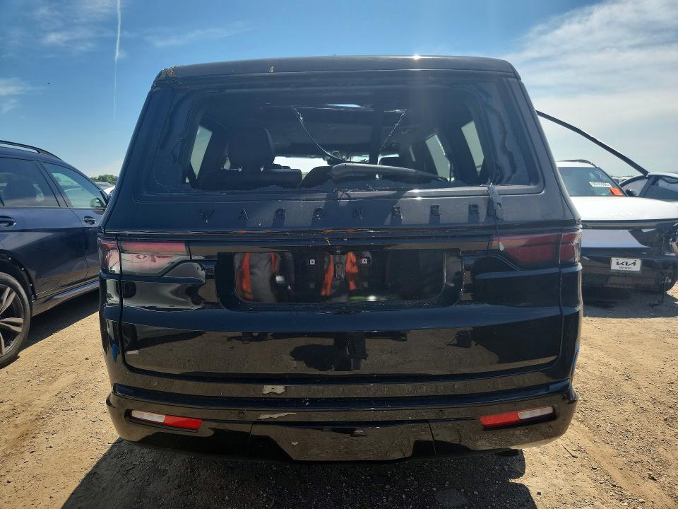 2024 Jeep Wagoneer VIN 1C4SJVBP9RS116246 COPART salvage auction — WATER/FLOOD, Il - Salvage Cert-Flood, sold $9,000 on 2026-08-11 (photo 6)