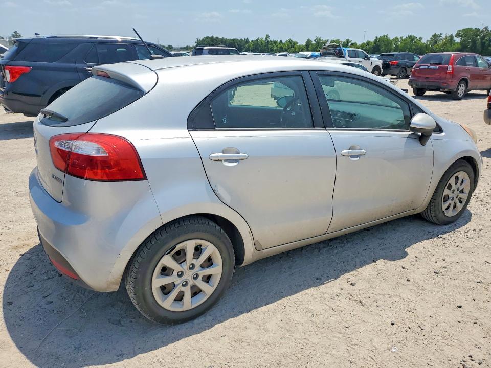 2012 Kia Rio VIN KNADN5A34C6024664 COPART salvage auction — NORMAL WEAR, Tx - Certificate Of Title, sold $250 on 2026-07-24 (photo 3)