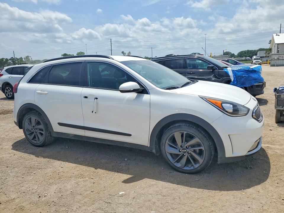 2017 Kia Niro VIN KNDCC3LC2H5092237 COPART salvage auction — MINOR DENT/SCRATCHES, Ia - Certificate Of Title, sold $1,000 on 2026-07-14 (photo 4)