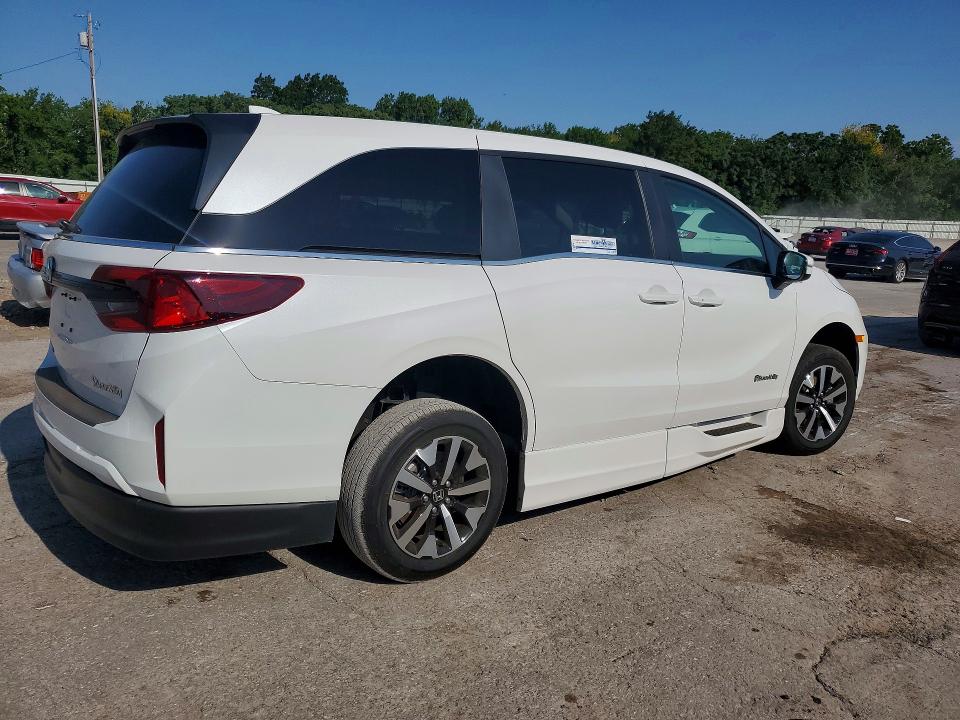 2025 Honda Odyssey VIN 5FNRL6H64SB020136 COPART salvage auction — SIDE, Ok - Certificate Of Title, sold $32,500 on 2026-07-28 (photo 3)