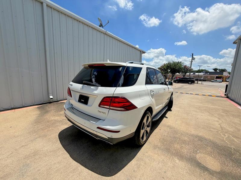 2016 Mercedes-benz Gle VIN 4JGDA5JB5GA642578 COPART salvage auction — MINOR DENT/SCRATCHES, Tx - Certificate Of Title (P), sold $7,700 on 2026-07-30 (photo 4)