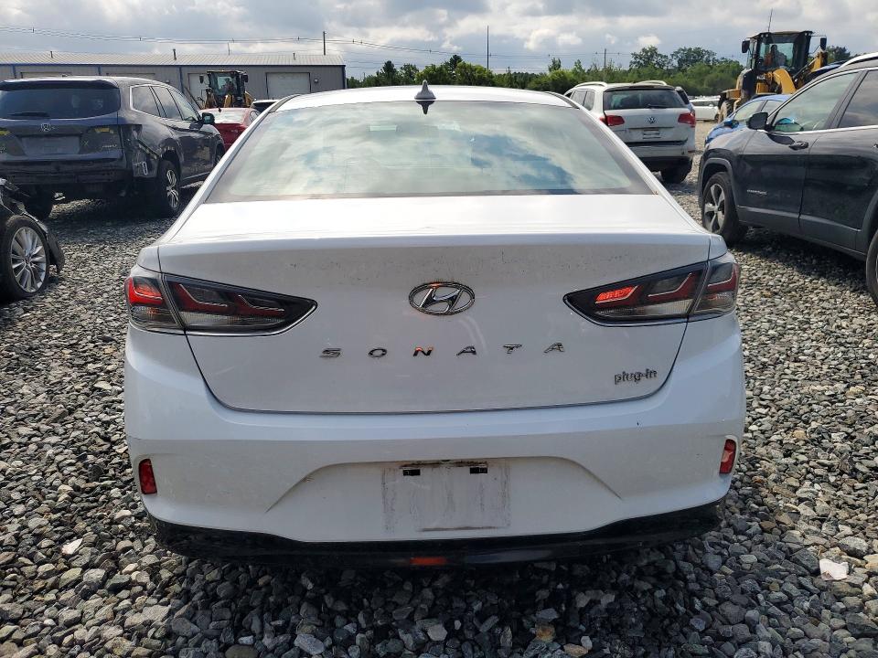 2019 Hyundai Sonata VIN KMHE14L2XKA093996 COPART salvage auction — MINOR DENT/SCRATCHES, Ma - Cert Of Title-Salvage, sold $125 on 2026-07-29 (photo 6)