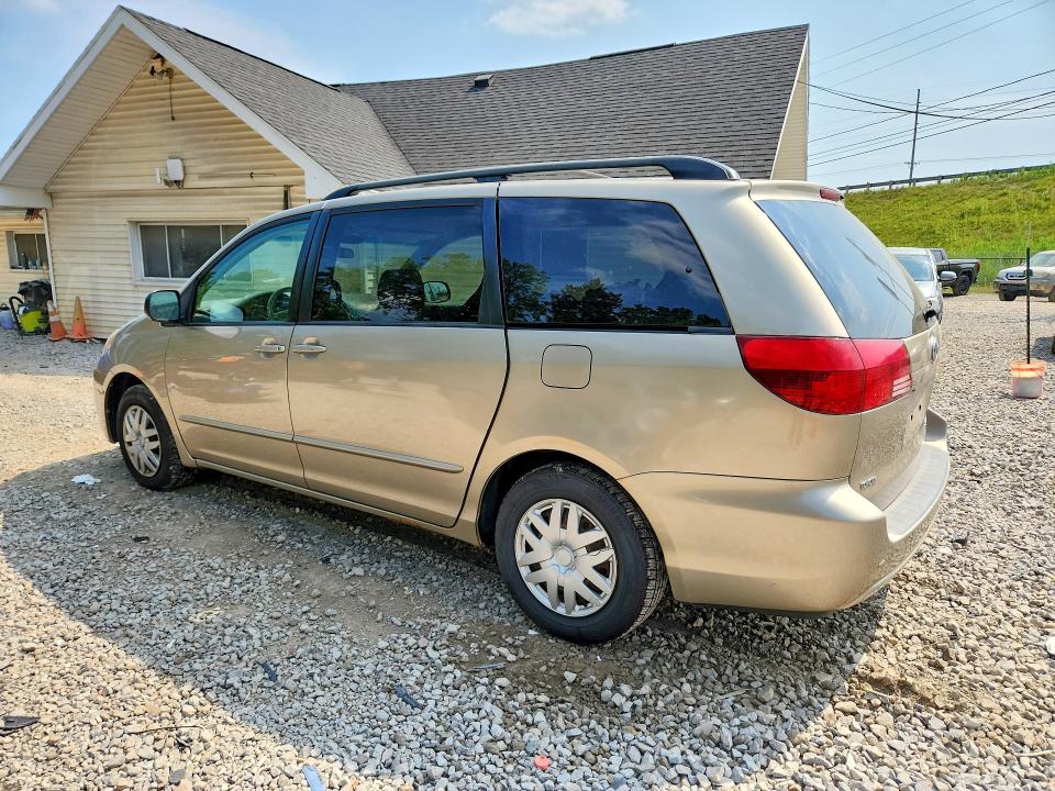 2004 Toyota Sienna VIN 5TDZA23C74S203704 COPART salvage auction — MINOR DENT/SCRATCHES, Oh - Certificate Of Title, sold $90 on 2026-07-29 (photo 2)