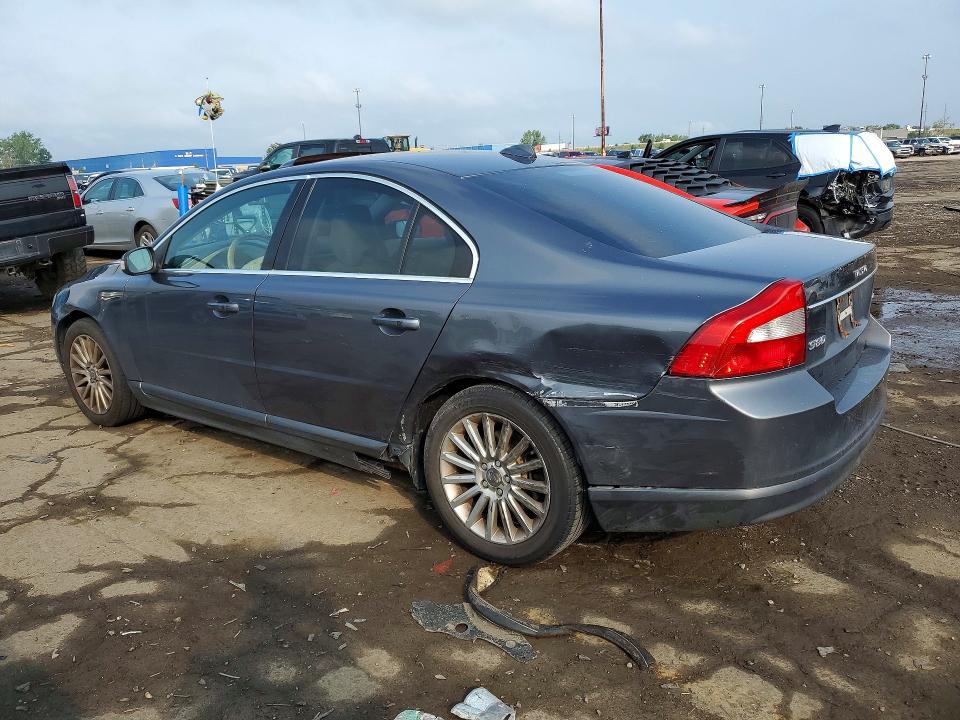 2007 Volvo S80 VIN YV1AS982671045919 COPART salvage auction — REAR END, Mi - Certificate Of Title, sold $475 on 2026-08-04 (photo 2)
