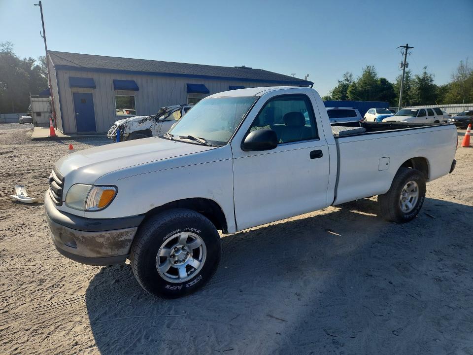 2000 Toyota Tundra VIN 5TBJN3216YS069869 COPART salvage auction — FRONT END, FL - CERT OF TITLE SLVG REBUILDABLE, sold $850 on 2026-07-24 (photo 1)