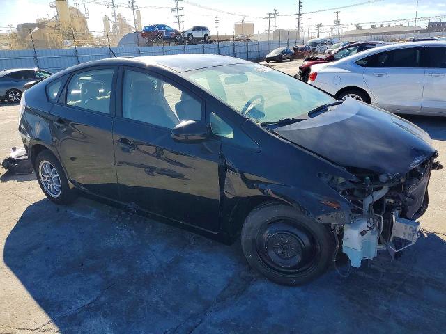 2011 Toyota Prius VIN JTDKN3DU0B0260152 COPART salvage auction — SIDE, CA - SALVAGE CERTIFICATE, sold $400 on 2026-07-29 (photo 4)