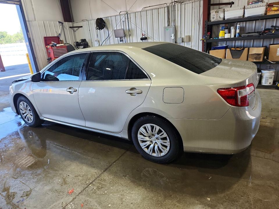 2014 Toyota Camry VIN 4T4BF1FKXER437737 COPART salvage auction — FRONT END, Id - Salvage Certificate Of Title, sold $2,499 on 2026-08-08 (photo 2)