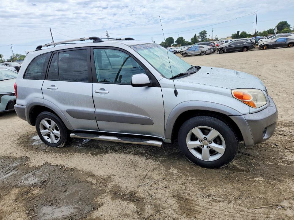 2004 Toyota Rav4 VIN JTEGD20V940003023 COPART salvage auction — MINOR DENT/SCRATCHES, CA - SALVAGE CERTIFICATE, sold $200 on 2026-07-27 (photo 4)