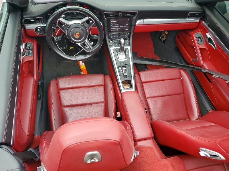 2018 Porsche 911 VIN WP0CA2A90JS138078 COPART salvage auction — WATER/FLOOD, NJ - CERT OF TITLE-SALVAGE FLOOD, sold $33,750 on 2026-08-13 (photo 8)