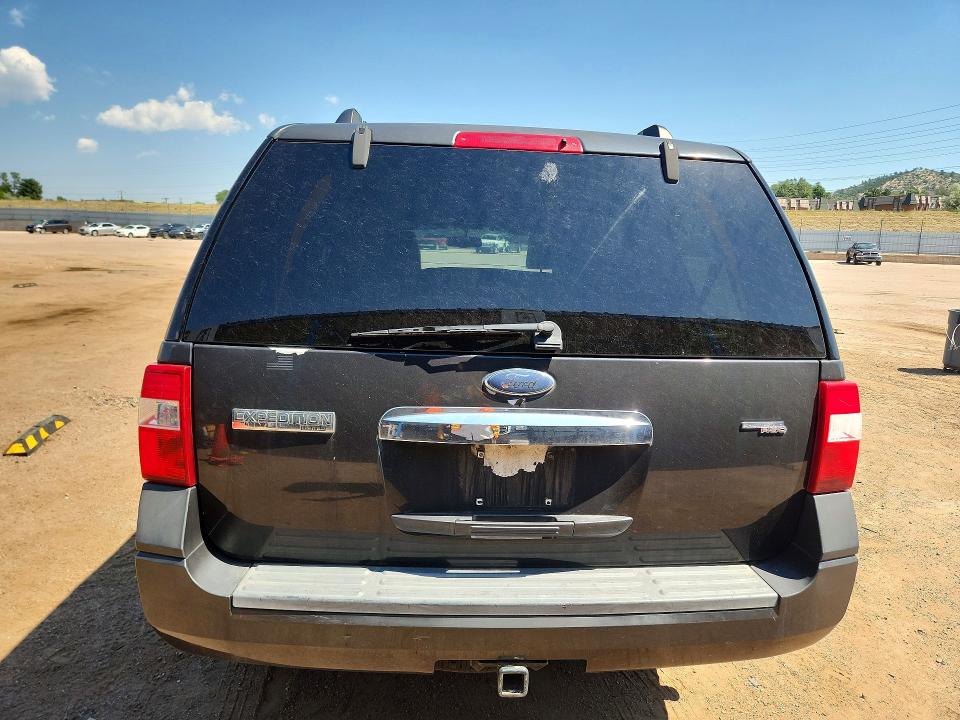 2007 Ford Expedition VIN 1FMFU19587LA66836 COPART salvage auction — NORMAL WEAR, Co - Dis/Dlr/Exp Only Clean Title, sold $325 on 2026-07-08 (photo 6)