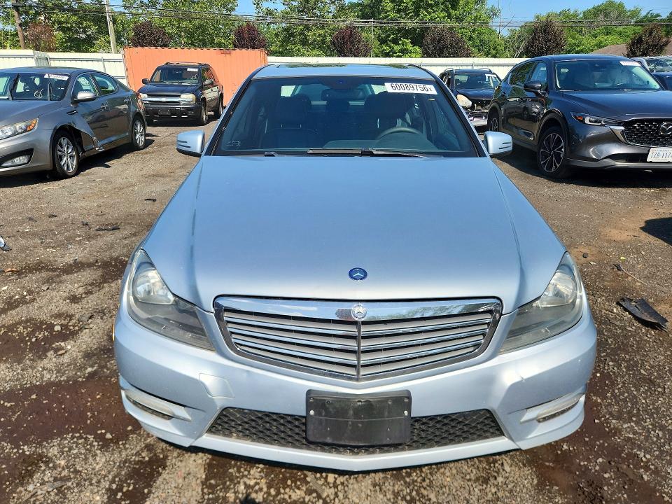 2013 Mercedes-benz C class VIN WDDGF8ABXDR275605 COPART salvage auction — FRONT END, CT - CERTIFICATE OF TITLE, sold $525 on 2026-07-23 (photo 5)