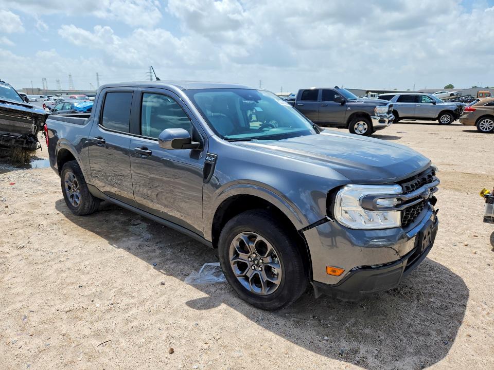 2023 Ford Maverick VIN 3FTTW8E30PRA93528 COPART salvage auction — FRONT END, TX - SALVAGE VEHICLE TITLE, sold $8,200 on 2026-07-31 (photo 4)