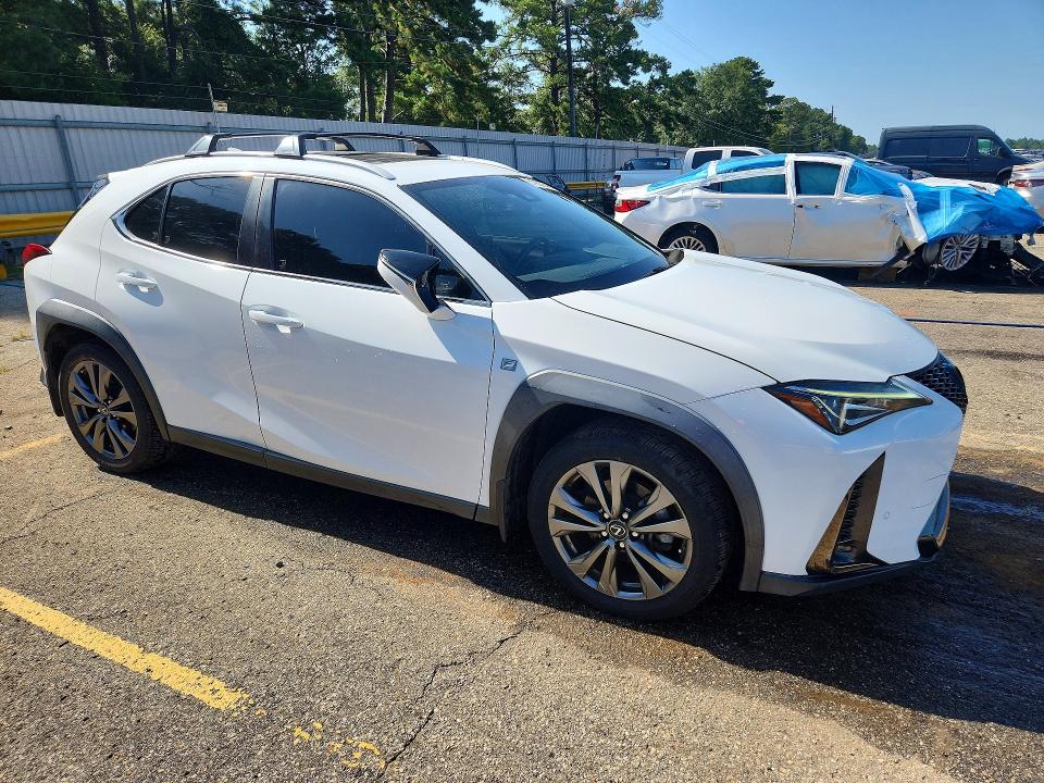 2019 Lexus Ux VIN JTHY3JBH7K2010131 COPART salvage auction — SIDE, Al - Cert Of Title-Salvage Title, sold $8,750 on 2026-09-04 (photo 4)