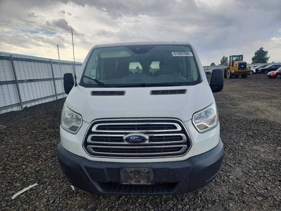 2016 Ford Transit VIN 1FBZX2ZM1GKB07551 COPART salvage auction — NORMAL WEAR, Wa - Vehicle Cert Of Ownership-Titl, sold $900 on 2026-07-29 (photo 5)