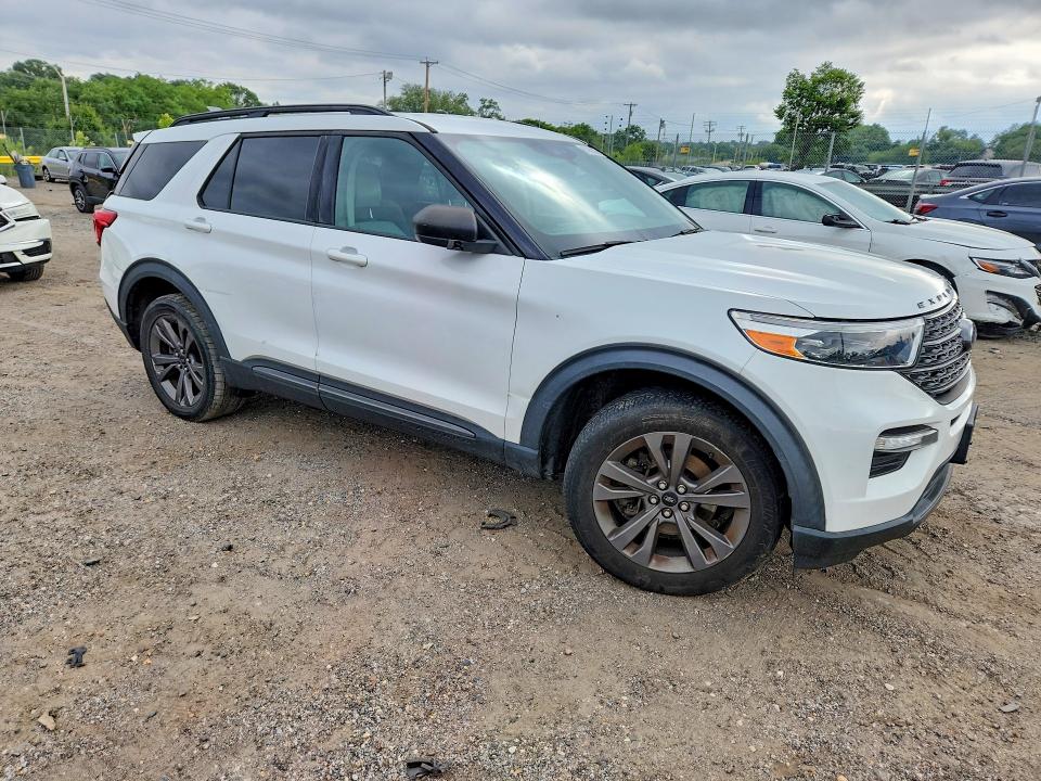 2021 Ford Explorer VIN 1FMSK8DHXMGA02641 COPART salvage auction — REAR END, MD - CERTIFICATE OF TITLE, sold $18,324 on 2026-07-30 (photo 4)