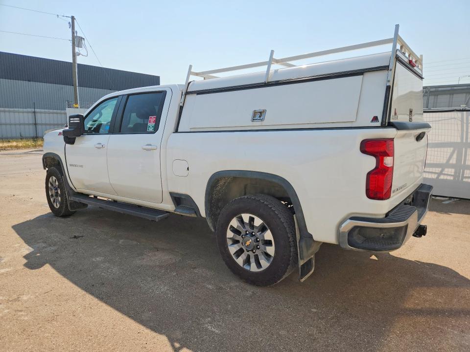 2025 Chevrolet Silverado 3500 VIN 2GC4KTE73S1199071 COPART salvage auction — FRONT END, AB - BOS - ACTIVE, sold $14,400 on 2026-08-12 (photo 2)
