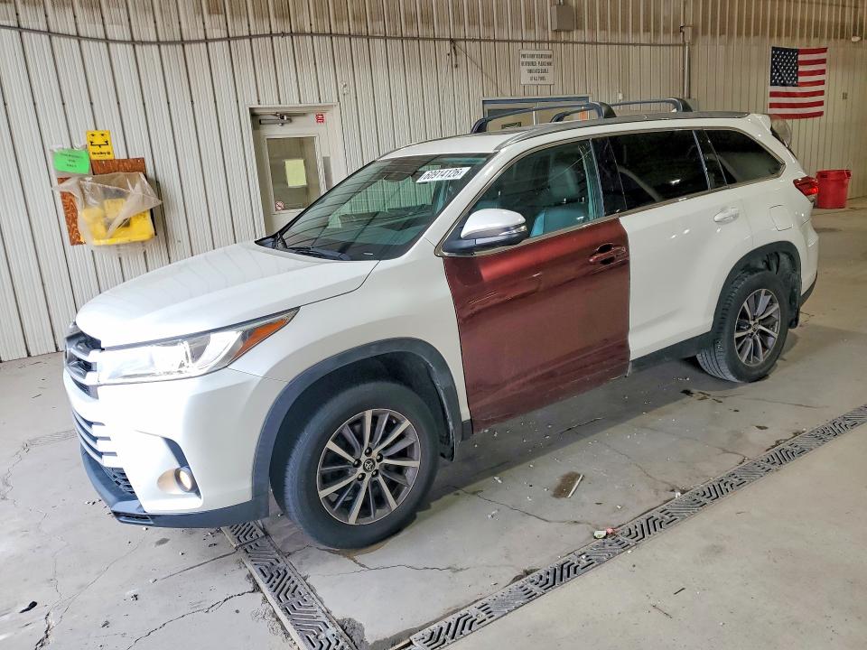 2019 Toyota Highlander VIN 5TDJZRFH6KS598302 COPART salvage auction — FRONT END, Pa - Cert Of Title, sold $3,850 on 2026-07-23 (photo 1)