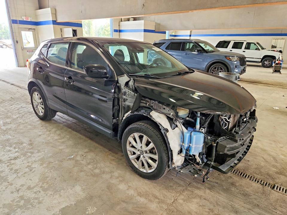 2021 Nissan Rogue sport VIN JN1BJ1AW7MW436980 COPART salvage auction — FRONT END, VA - CERT OF TITLE - SALVAGE, sold $550 on 2026-07-24 (photo 4)