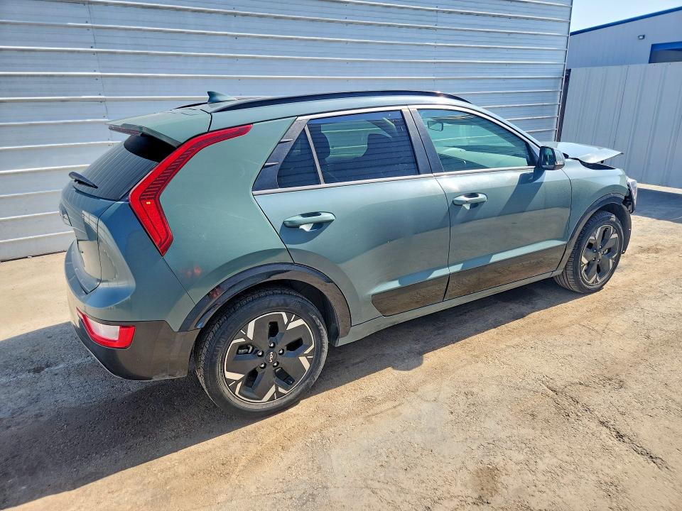 2023 Kia Niro VIN KNDCR3L19P5025159 COPART salvage auction — FRONT END, Ca - Certificate Of Title, sold $2,850 on 2026-07-27 (photo 3)