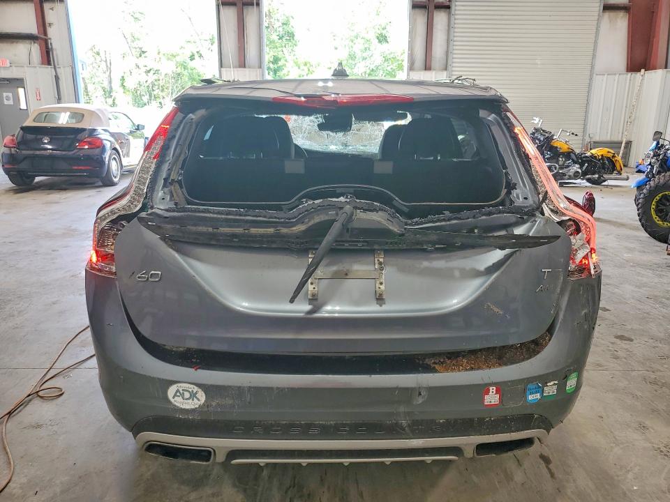 2018 Volvo V60 VIN YV440MWK3J2059712 COPART salvage auction — HAIL, Ny - Mv-907A Salvage Certificate, sold $950 on 2026-08-03 (photo 6)