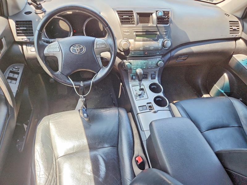 2010 Toyota Highlander VIN 5TDJK3EH4AS033659 COPART salvage auction — FRONT END, Ct - Cert Of Title-Salvage, sold $550 on 2026-07-24 (photo 8)