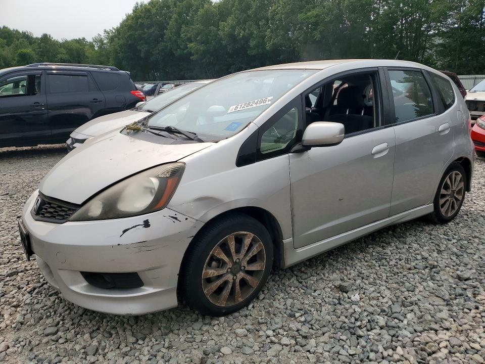 2012 Honda Fit VIN JHMGE8G55CS008599 COPART salvage auction — MECHANICAL, Ma - Certificate Of Title, sold $400 on 2026-07-30 (photo 1)