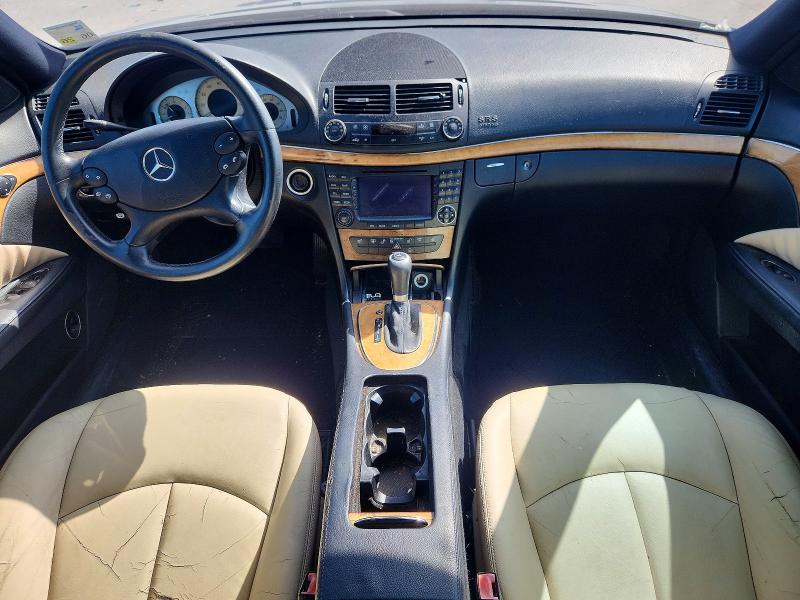 2007 Mercedes-benz E-klasse VIN WDBUF56X37B031225 COPART salvage auction — WATER/FLOOD, La - Cert Of Title-Salvage Flood, sold $425 on 2026-08-19 (photo 8)