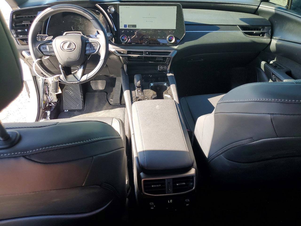 2025 Lexus Rx 350 VIN 2T2BAMCA9SC116108 COPART salvage auction — Side, Sc - Salvage Title, sold $26,500 on 2026-08-20 (photo 8)