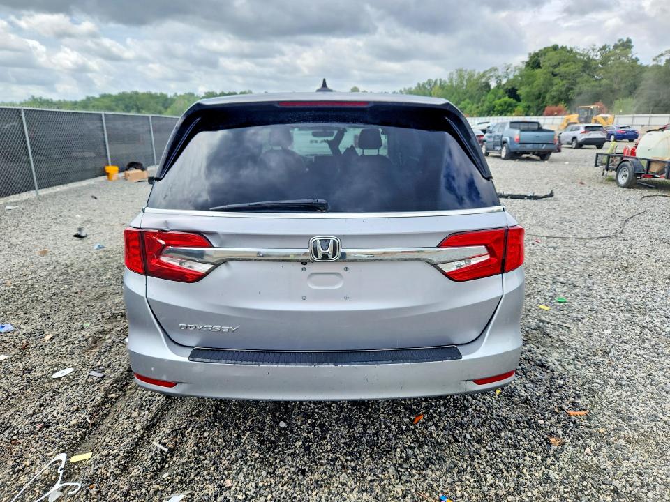 2018 Honda Odyssey VIN 5FNRL6H74JB046498 COPART salvage auction — SIDE, Salvage Title, sold $9,000 on 2026-09-02 (photo 6)
