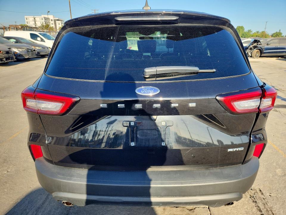 2025 Ford Escape VIN 1FMCU9MNXSUA87845 COPART salvage auction — REAR END, Fl - Cert Of Title Slvg Rebuildable, sold $8,900 on 2026-07-29 (photo 6)