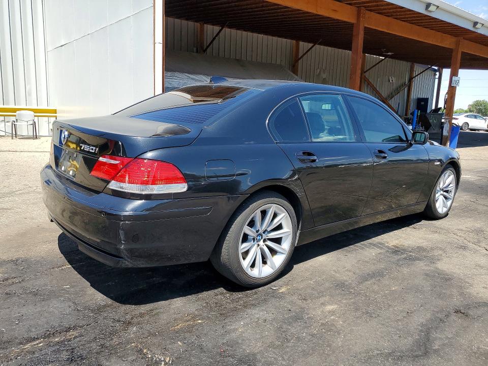 2007 BMW 7er VIN WBAHL83517DT10254 COPART salvage auction — NORMAL WEAR, Co - Dis/Dlr/Exp Only Clean Title, sold $375 on 2026-07-28 (photo 3)