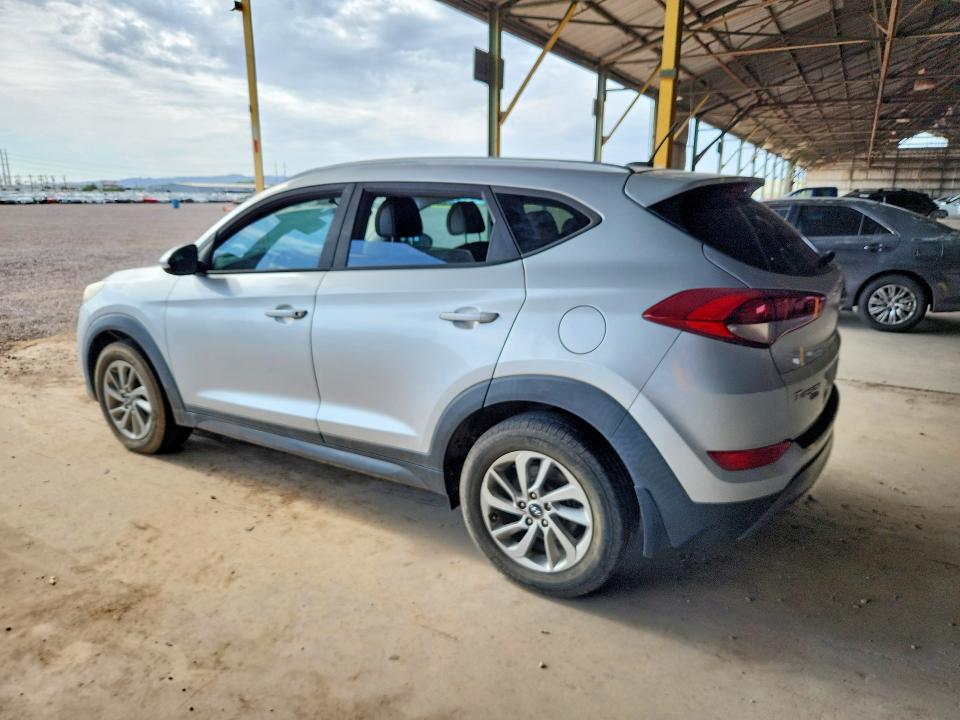 2016 Hyundai Tucson VIN KM8J33A20GU212733 COPART salvage auction — MINOR DENT/SCRATCHES, Az - Certificate Of Title, sold $1,250 on 2026-07-27 (photo 2)