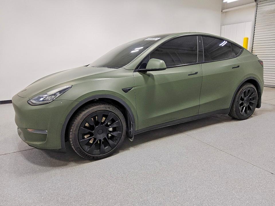 2020 Tesla Model y VIN 5YJYGDEE0LF022550 COPART salvage auction — MINOR DENT/SCRATCHES, Az - Certificate Of Title, sold $20,500 on 2026-07-28 (photo 1)