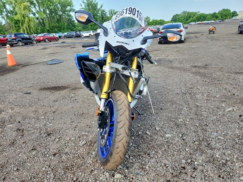 2026 Suzuki Gsx-r VIN JS1GR7MA9T7101348 COPART salvage auction — FRONT END, Ct - Cert Of Title-Salvage, sold $4,350 on 2026-07-16 (photo 2)