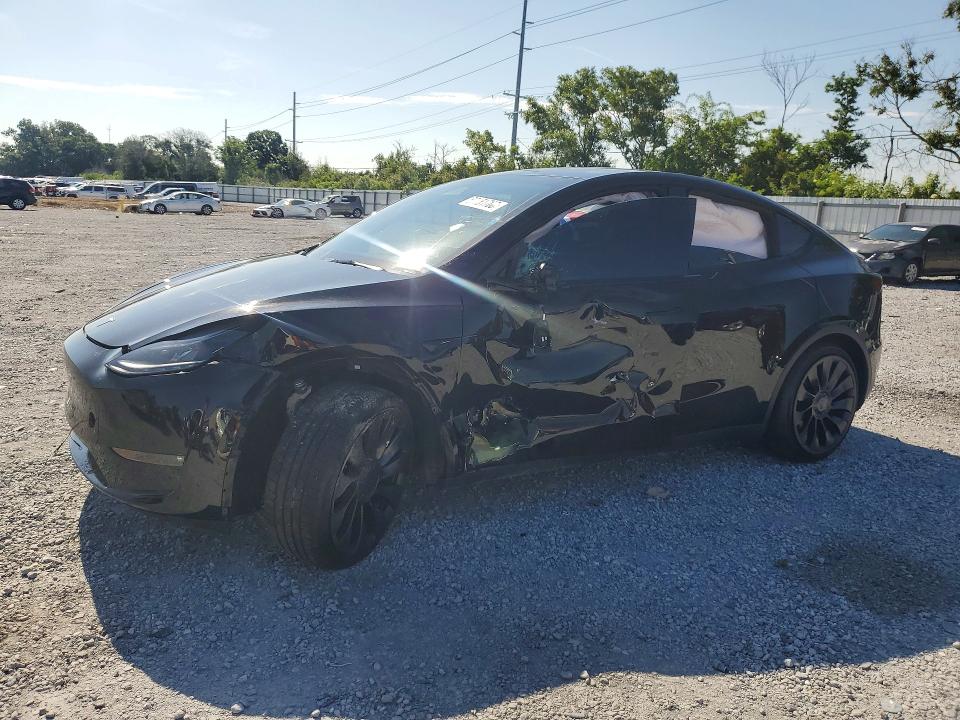 2023 Tesla Model y VIN 7SAYGDEF6PF844075 — COPART salvage auction photo