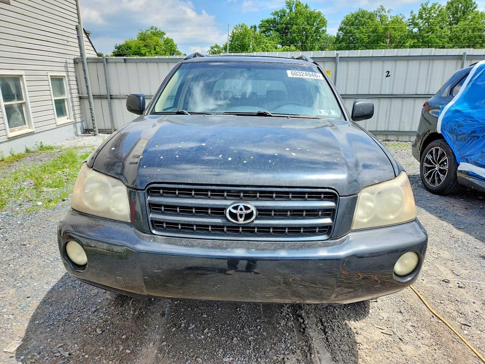 2001 Toyota Highlander VIN JTEHF21A910026260 COPART salvage auction — MINOR DENT/SCRATCHES, PA - CERT OF TITLE, sold $700 on 2026-07-13 (photo 5)