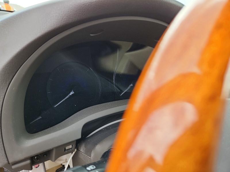 2011 Lexus Rx 450h VIN JTJBC1BA6B2033875 COPART salvage auction — MINOR DENT/SCRATCHES, UT - CERTIFICATE OF TITLE, sold $850 on 2026-07-10 (photo 9)
