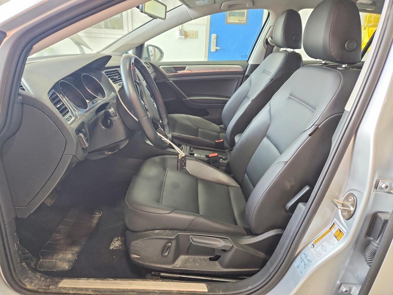 2016 Volkswagen E-golf VIN WVWPP7AU0GW913160 COPART salvage auction — Mechanical, WV - CERTIFICATE OF TITLE, sold $1,900 on 2026-10-02 (photo 7)