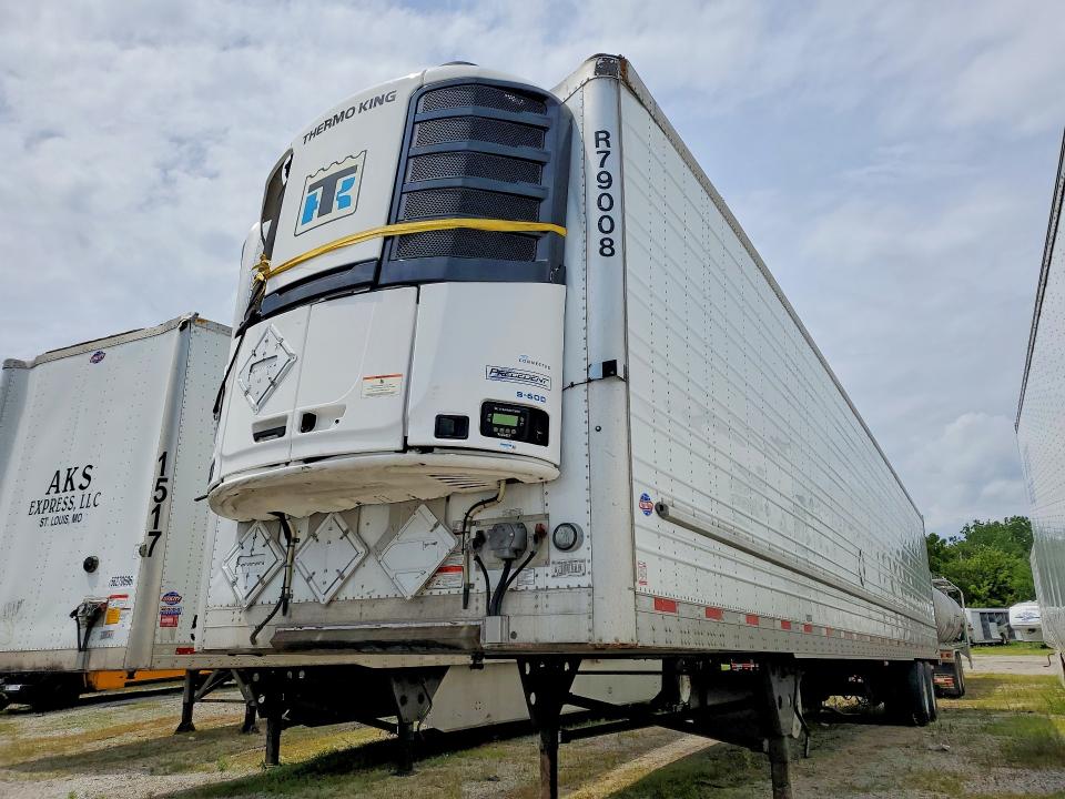 2024 Utility trailer VIN 1UYVS2536R6179008 — COPART salvage auction photo