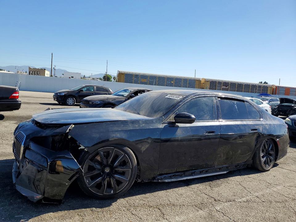 2025 BMW I7 VIN WBY43EJ08SCU94256 COPART salvage auction — FRONT END, NV - DIS/DLR/EXP ONLY SALVAGE TITLE, sold $20,100 on 2026-07-17 (photo 1)