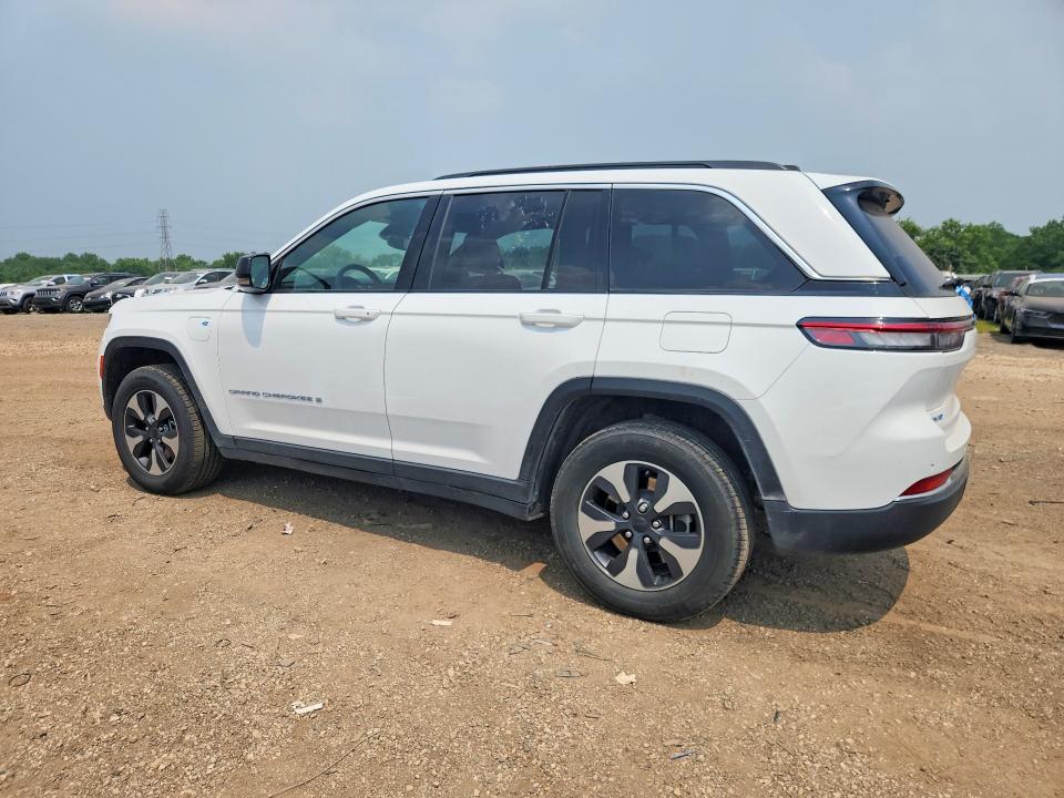 2024 Jeep Grand cherokee VIN 1C4RJYB6XRC122364 COPART salvage auction — MINOR DENT/SCRATCHES, Ia - Certificate Of Title, sold $3,700 on 2026-07-29 (photo 2)