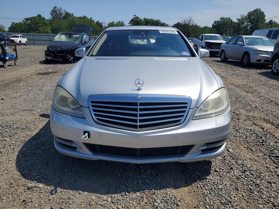 2011 Mercedes-benz S class VIN WDDNG9FB5BA380521 COPART salvage auction — MINOR DENT/SCRATCHES, Nj - Certificate Of Title, sold $400 on 2026-07-31 (photo 5)