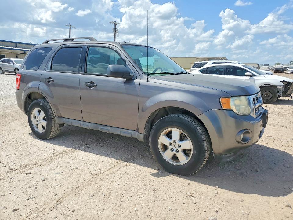 2010 Ford Escape VIN 1FMCU0D72AKA70268 COPART salvage auction — FRONT END, TX - CERTIFICATE OF TITLE, sold $1,950 on 2026-07-09 (photo 4)