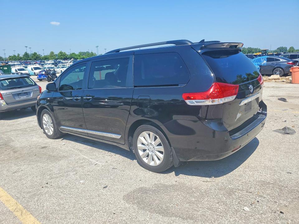 2012 Toyota Sienna VIN 5TDDK3DC2CS042396 COPART salvage auction — SIDE, Salvage Title, sold $4,150 on 2026-07-24 (photo 2)