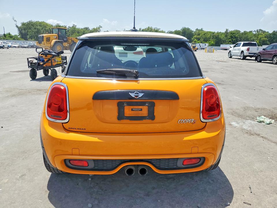 2017 Mini Cooper VIN WMWXP7C57H3B93820 COPART salvage auction — FRONT END, Fl - Cert Of Title Slvg Rebuildable, sold $2,200 on 2026-08-19 (photo 6)
