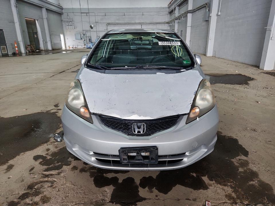2012 Honda Fit VIN JHMGE8H34CS003598 COPART salvage auction — FRONT END, VA - CERTIFICATE OF TITLE, sold $200 on 2026-07-28 (photo 5)